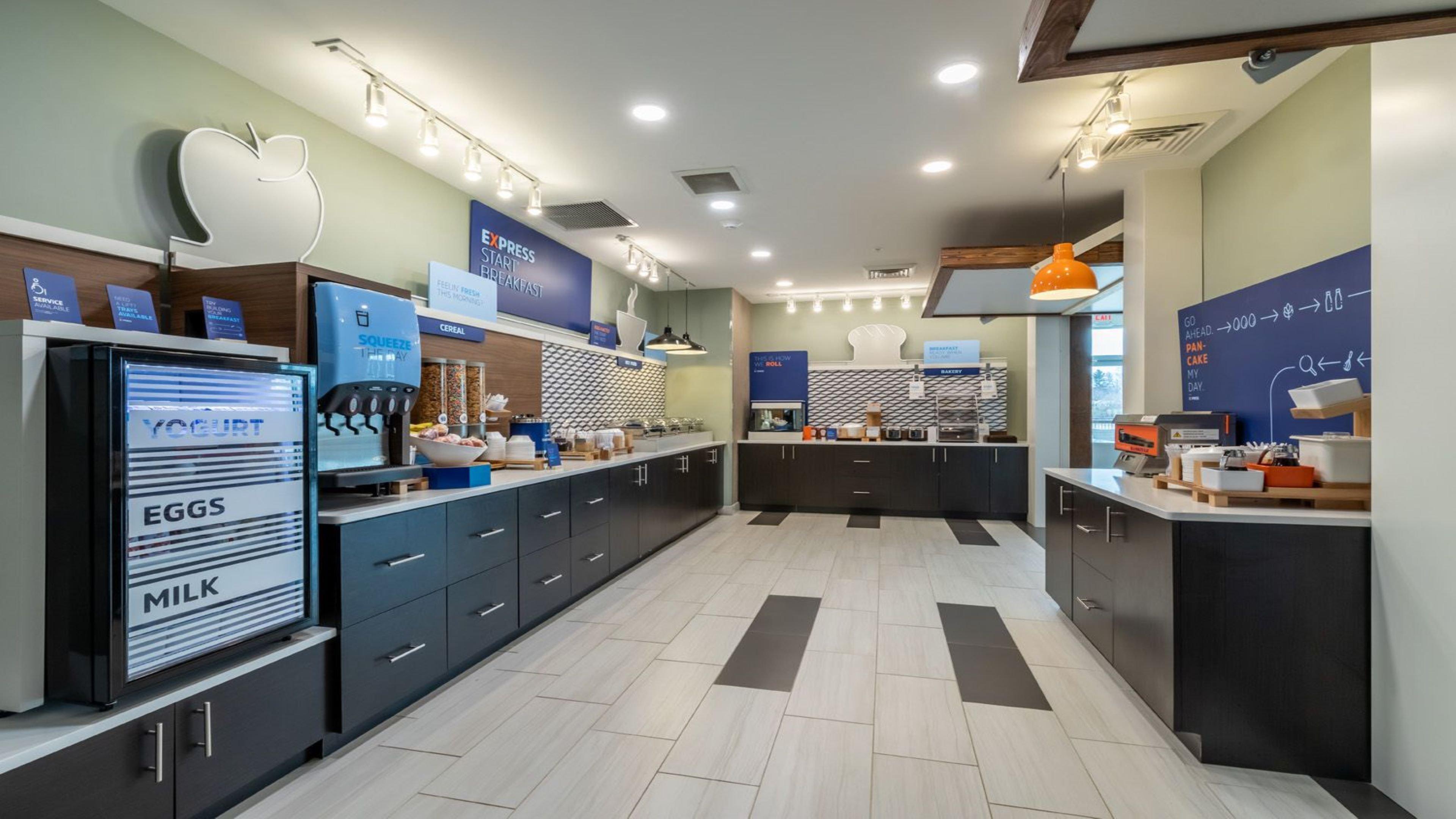 Holiday Inn Express & Suites - Marion By Ihg Exterior photo